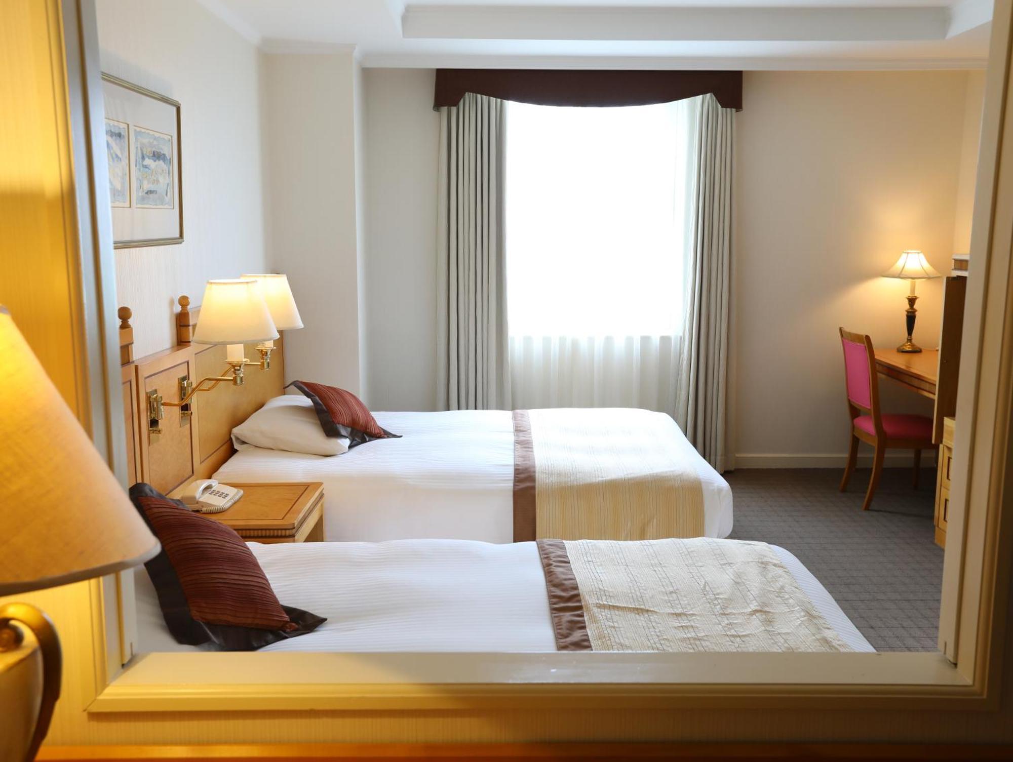 Wishton Hotel Yukari Sakura  Exteriör bild